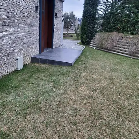 With Private Pool For Daily Rent In Istanbul *