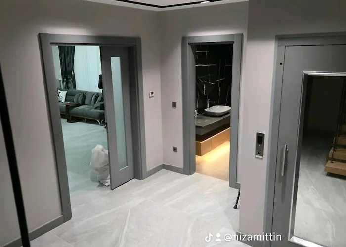 With Private Pool For Daily Rent In Istanbul